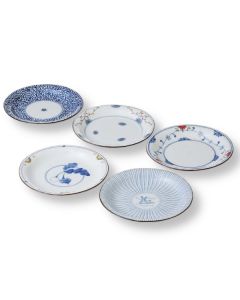 LOT DE 5 ASSIETTES DE 16 CM À MOTIFS TRADITIONNELS EN FAIENCE HASAMI