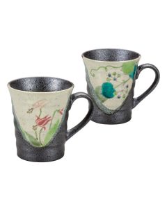 KUTANI WARE TASSE PAIRE DE FLEURS SAUVAGES AVEC BOÎTE